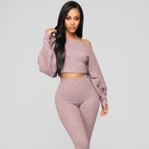 Mauve pink 2 piece sweater and leggings